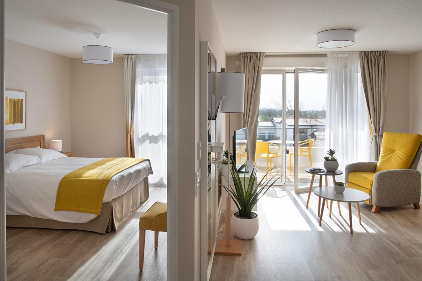 Domitys - Les Pastellistes Aparthotel LʼUnion Buitenkant foto